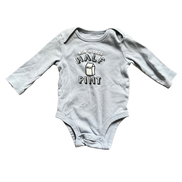 4 Carter's Long-Sleeved Bodysuits / Onesies, Size 3 Months - Picture 6 of 6